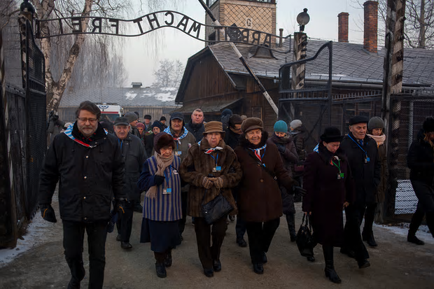 holocaust.png holocaust.png